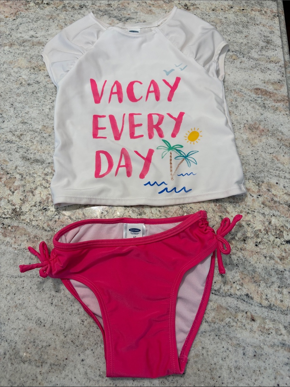 10/$30 Old Navy 2 Sets Two-Piece Rash Swim Set - Picture 7 of 10